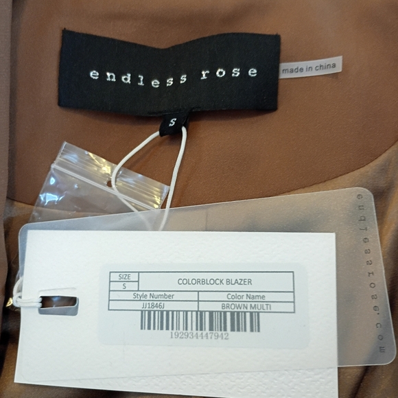 Endless Rose Colorblock Blazer with Red and Yellow Sleeves - Picture 5 of 8